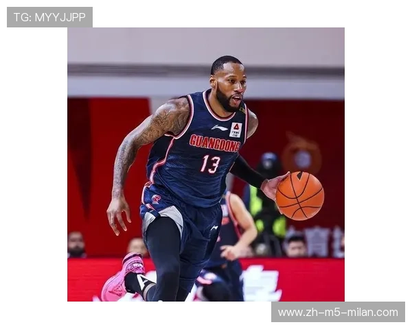 CBA颁布新规，针对广东队、新疆队，威姆斯向韩德君发起挑战，广东男篮签约威姆斯