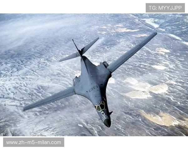 7胜0负创造历史！SGA轰30+7破纪录不可怕 卫冕冠军吓人的是这三点，轰7a型轰炸机