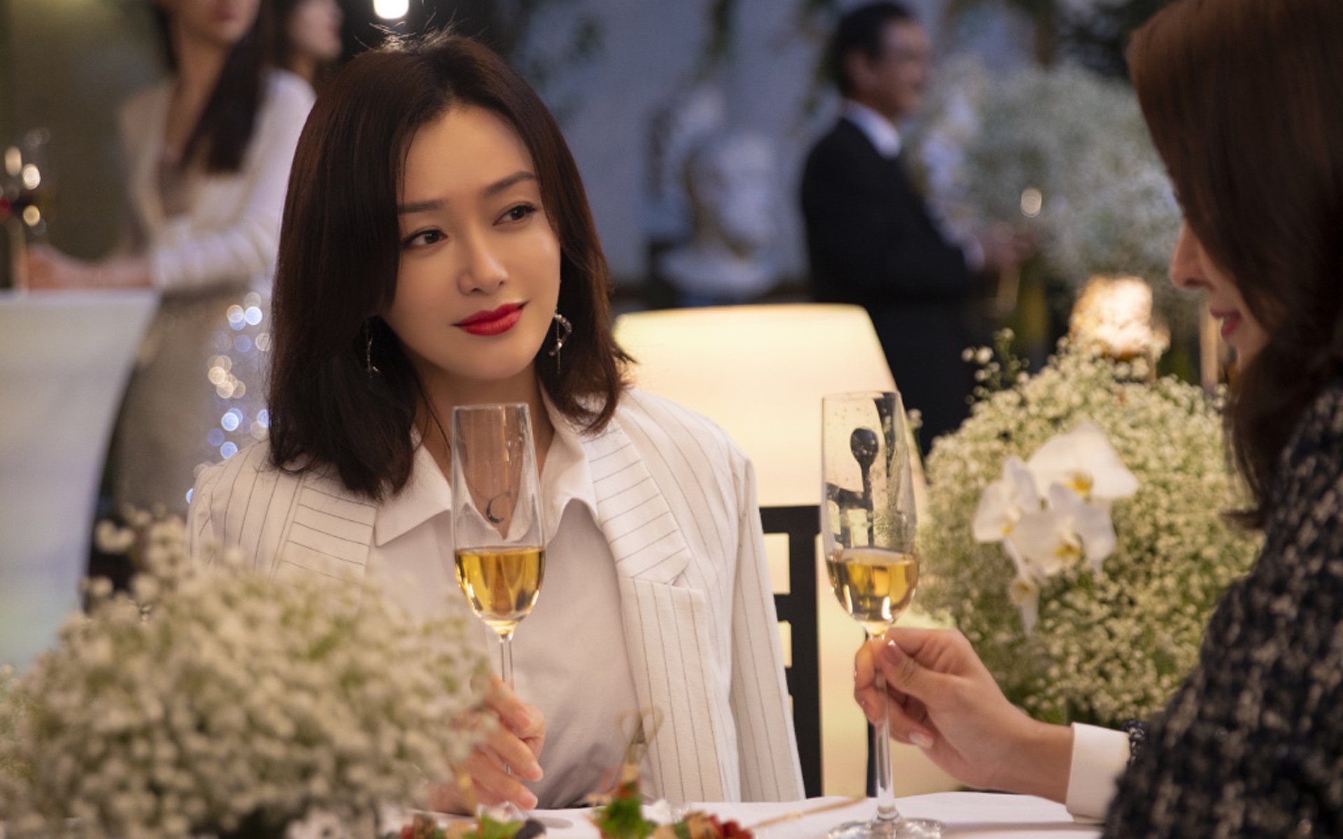 中国射箭队热身赛表现稳定,中国射箭男队