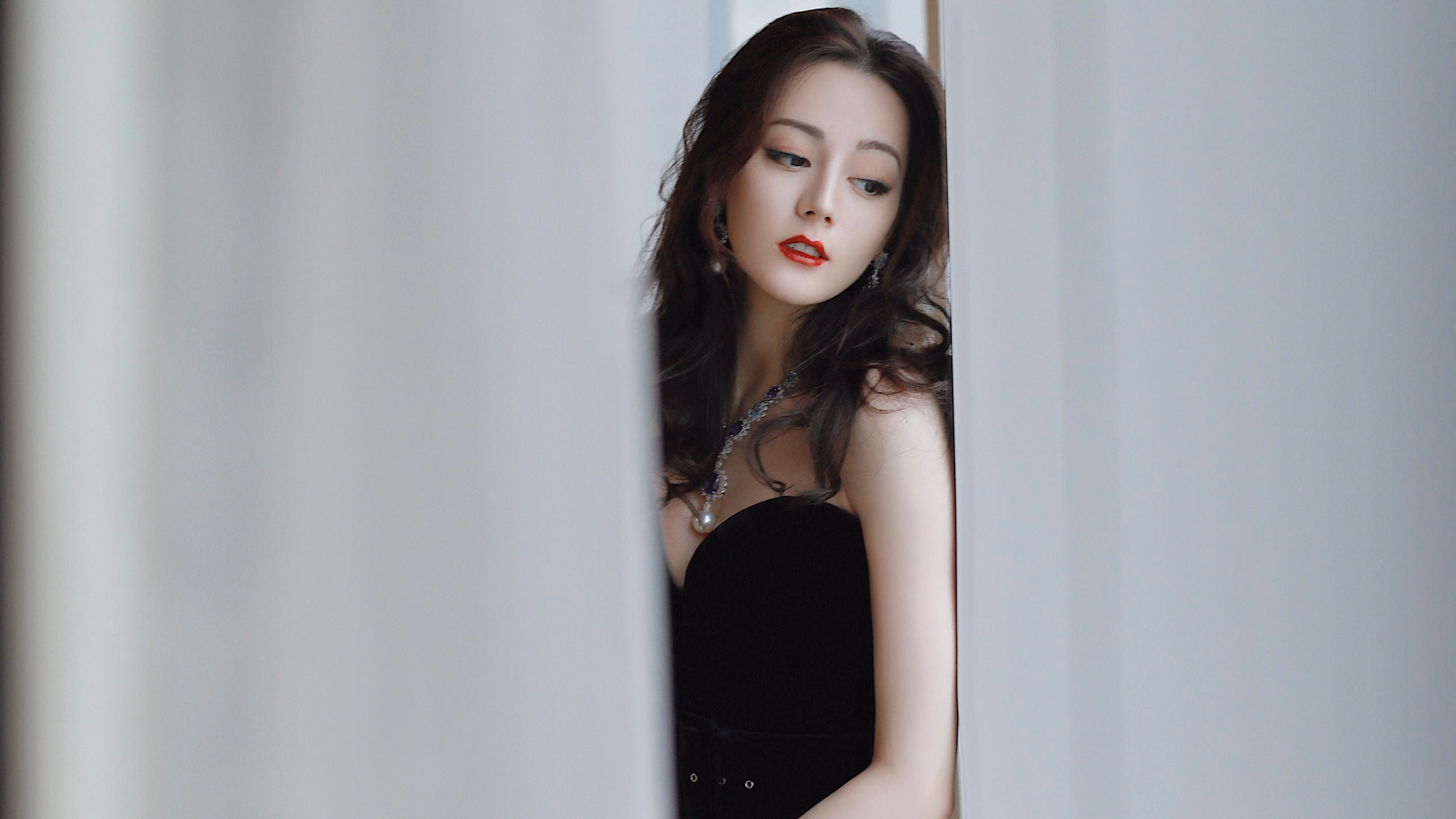 中国女排迎来新一届队长正式亮相,中国女排现任队长叫什么名字