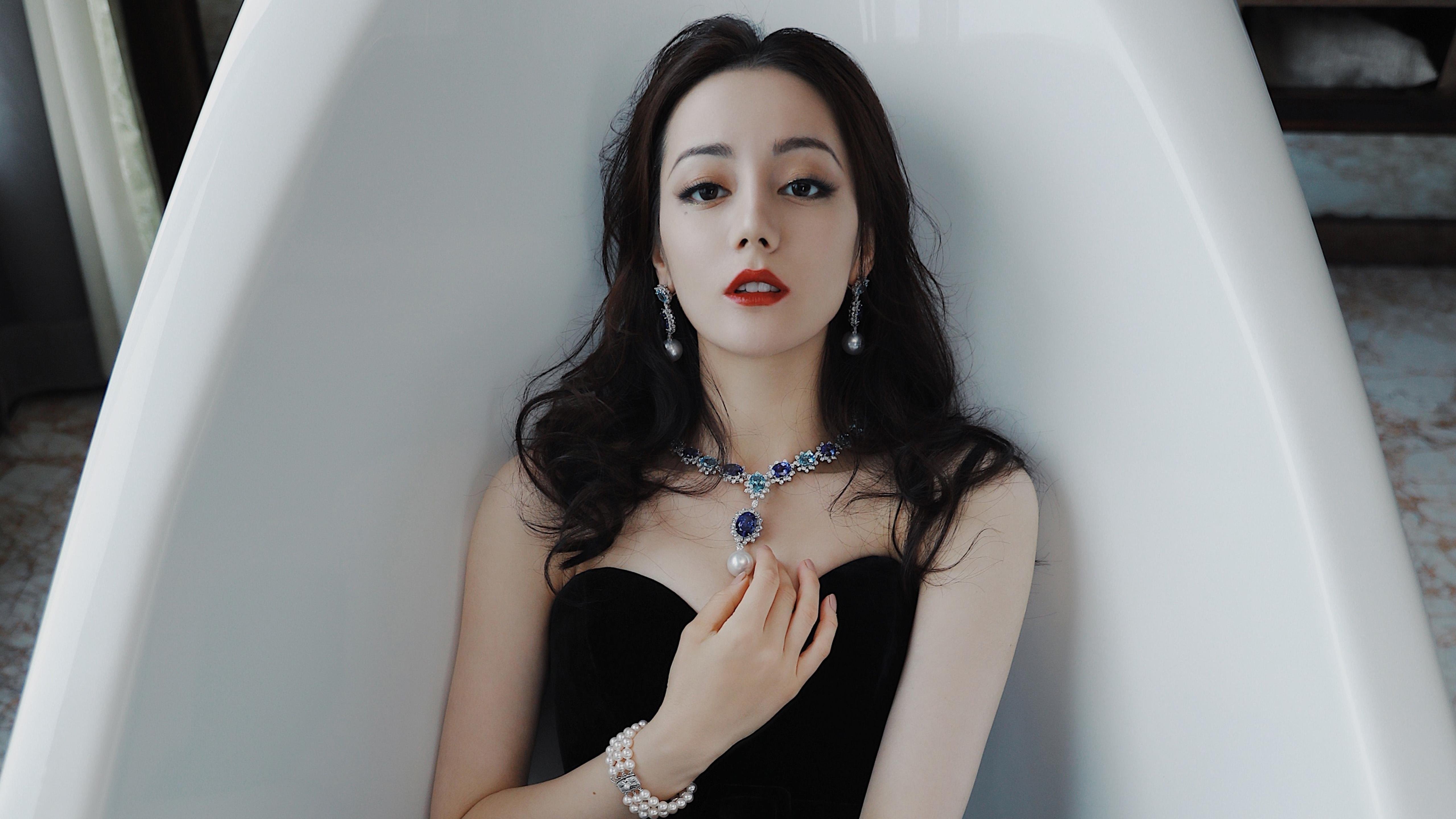 替补轮换合理,比赛强度分布科学,轮换和替补